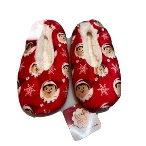Elf on the Shelf -Christmas Classic- Brand New Kids Fuzzy Babba Slipper Socks
